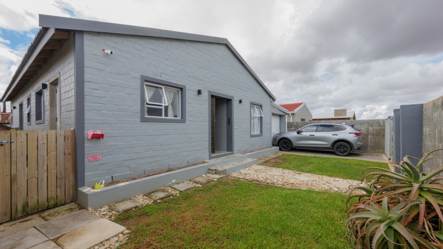 3 Bedroom Property for Sale in Bredasdorp Western Cape